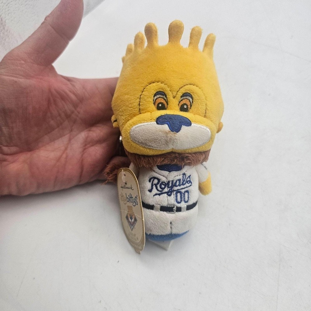Kansas City Royals Plush Figure 6" Yellow MLB Baseball Slugerrr Hallmark